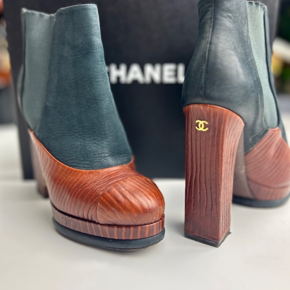 Chanel bootie - Picture 3 of 3